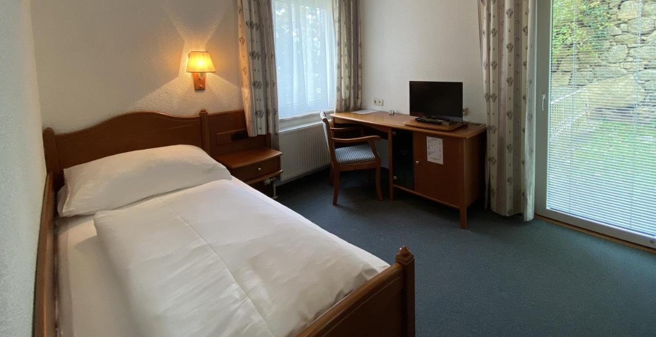Hotel-Restaurant Faustschloessl Фельдкирхен-на-Дунае Экстерьер фото