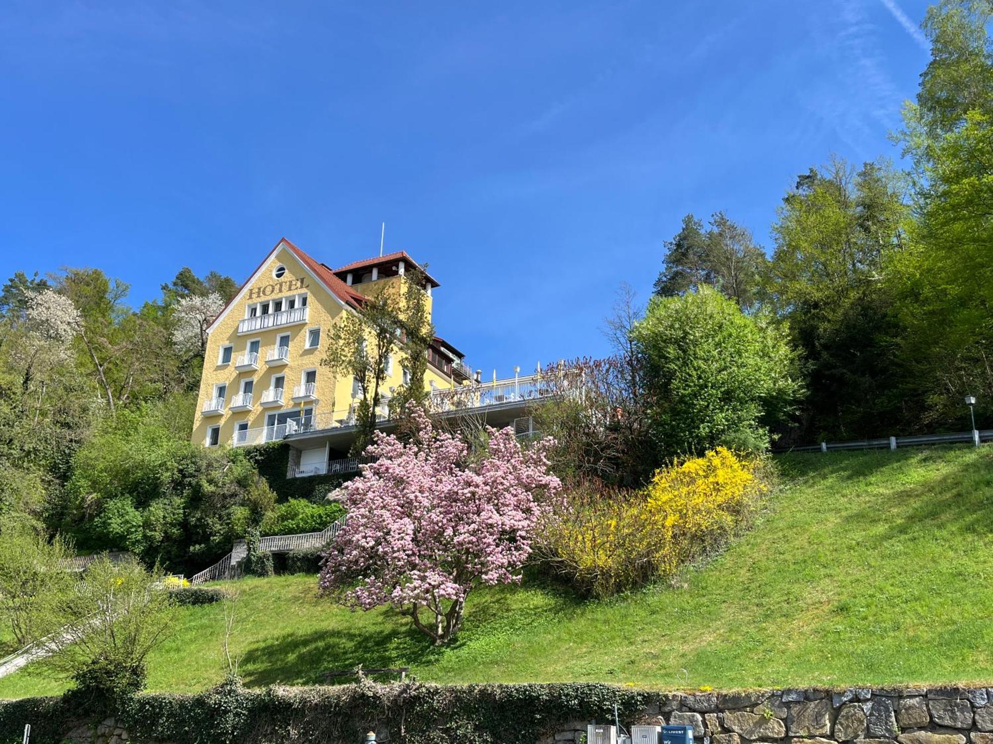 Hotel-Restaurant Faustschloessl Фельдкирхен-на-Дунае Экстерьер фото